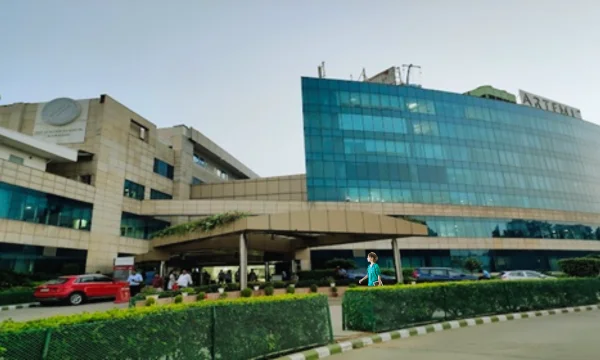 top-10-liver-hospital-india-medanta